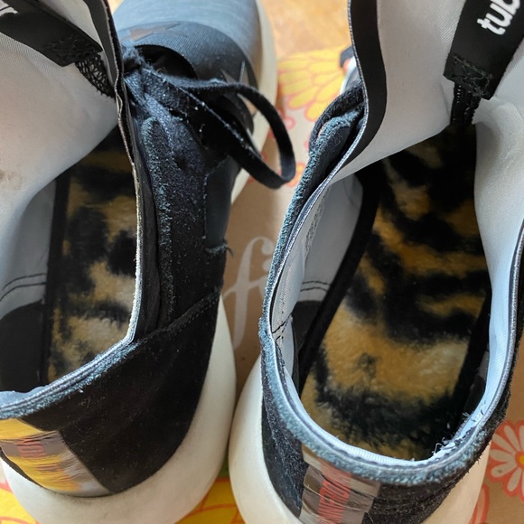 Adidas Tubular EPIC Shoes BANNED FROM NORMAL Doom Defiant Running Gym Sport Yoga - Picture 5 of 11